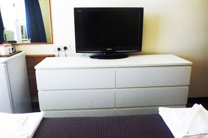 Room 6 of 21