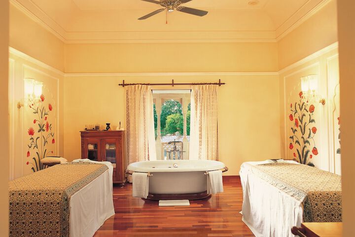 Room 28 of 56