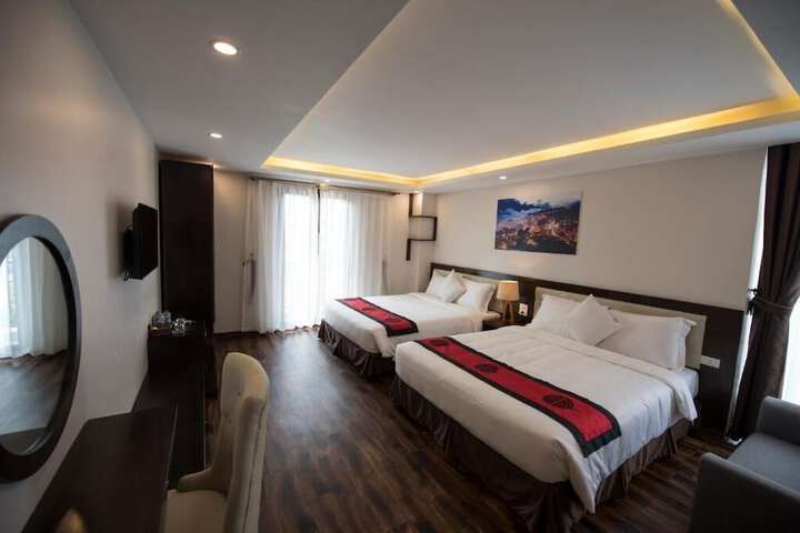 Room 15 of 52