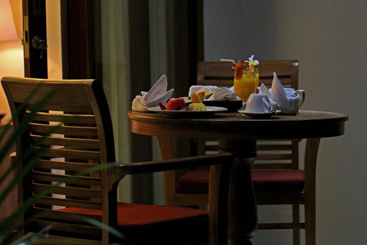 Dining 78 of 111