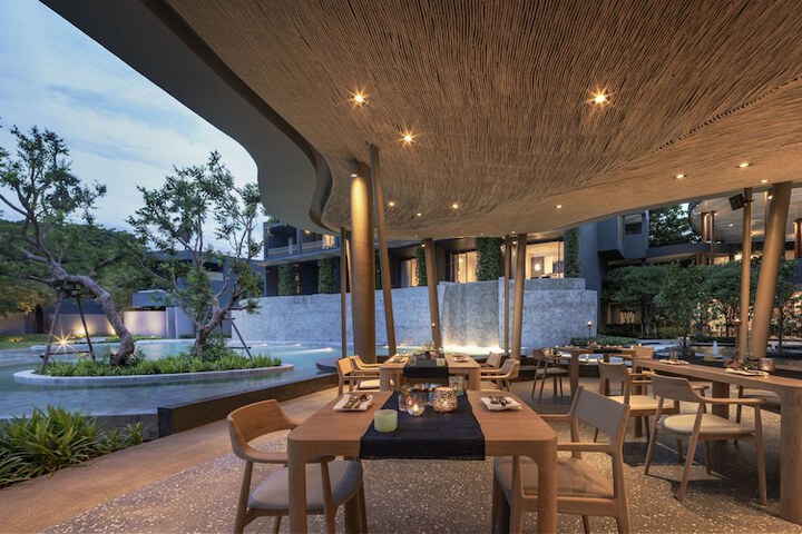 Dining 146 of 185