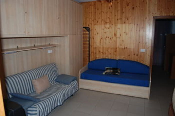 Room 15 of 17