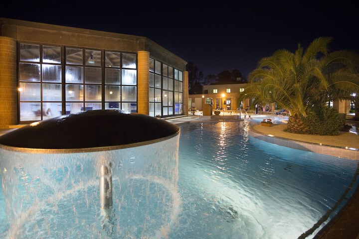 Pool 17 of 35
