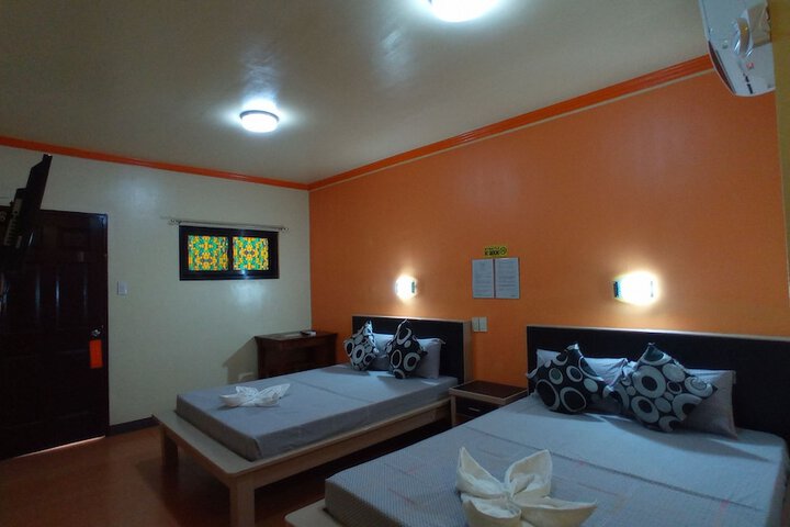 Room 20 of 38