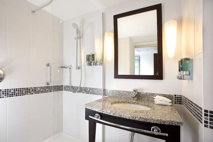 Clean Restrooms