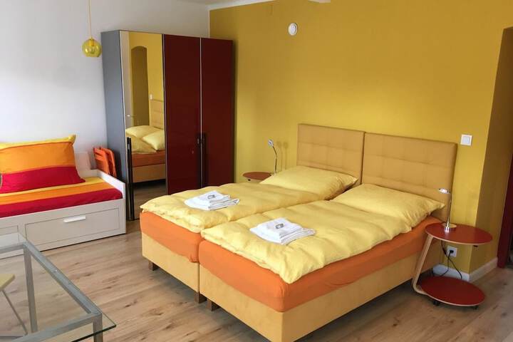 Room 10 of 41