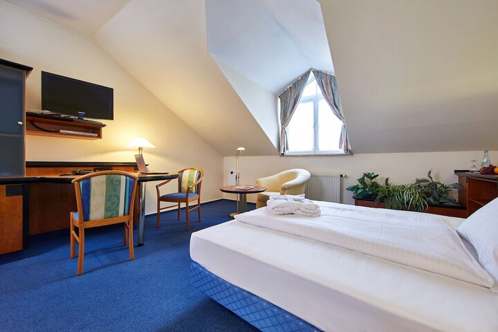 Room 14 of 55