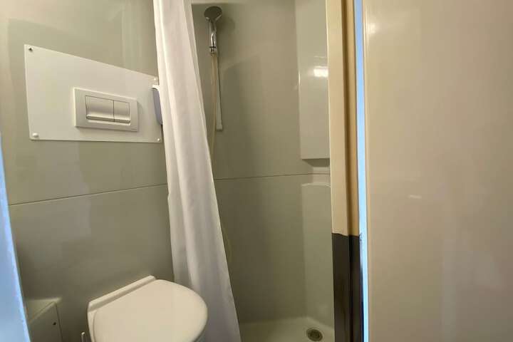 Room 20 of 49