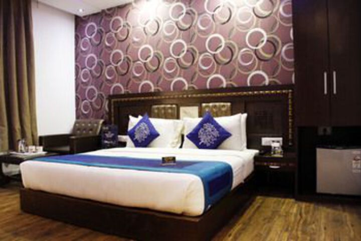 Room 34 of 51