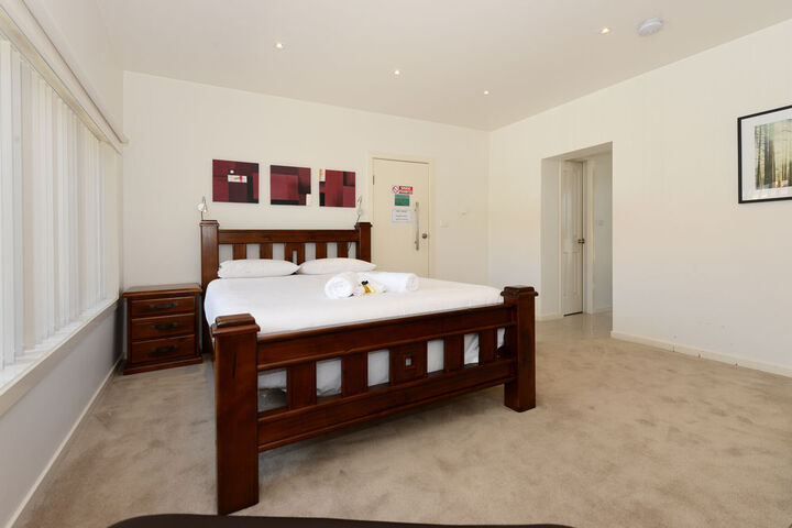 Room 15 of 71