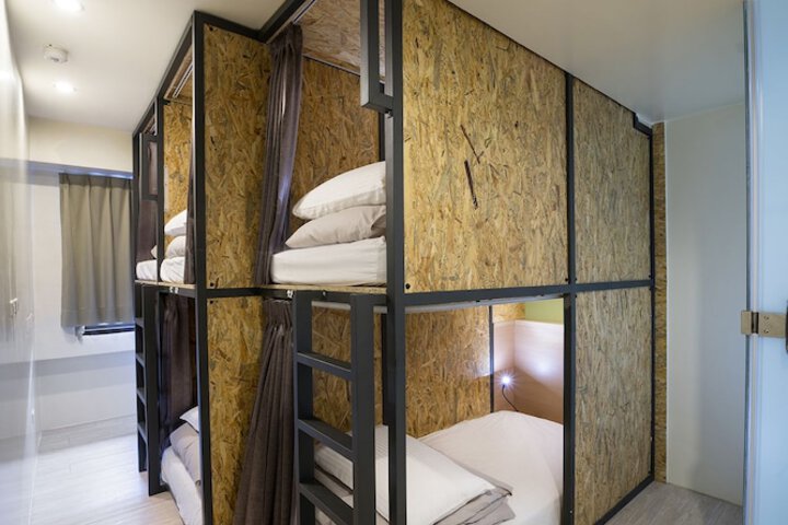 Room 15 of 62