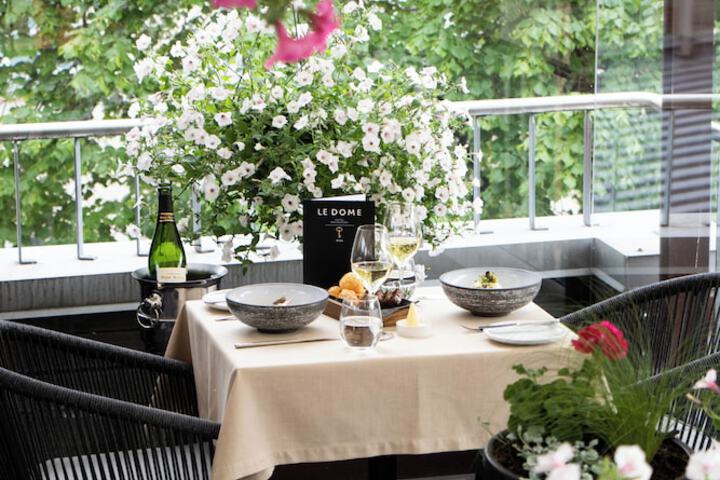 Terrace/Patio 68 of 70