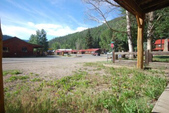 Property Grounds 29 of 40