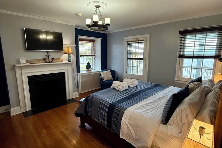 Room 26 of 65