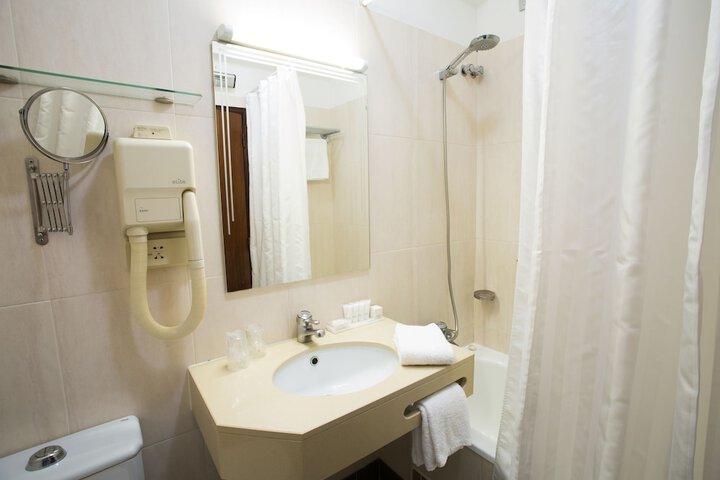Room 20 of 52