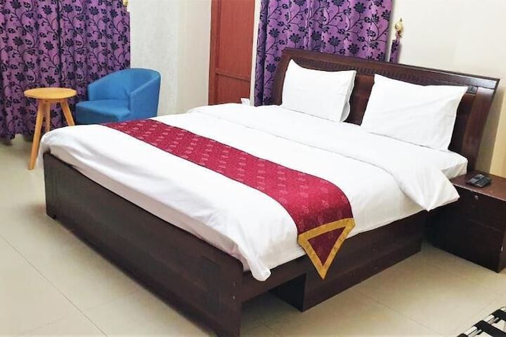 Room 4 of 46