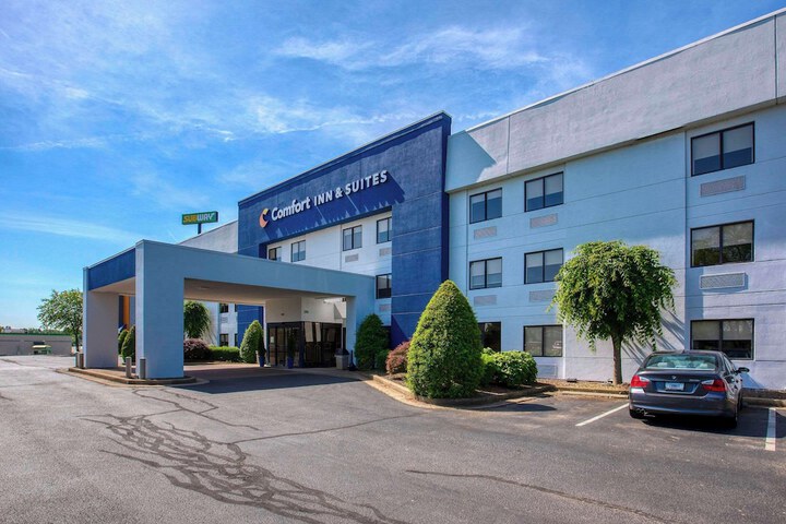 Hotel 53 of 68