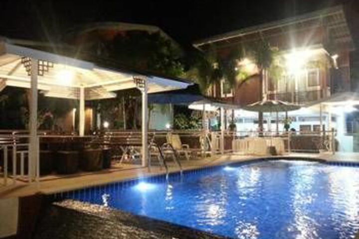 Baan Ek Amporn2