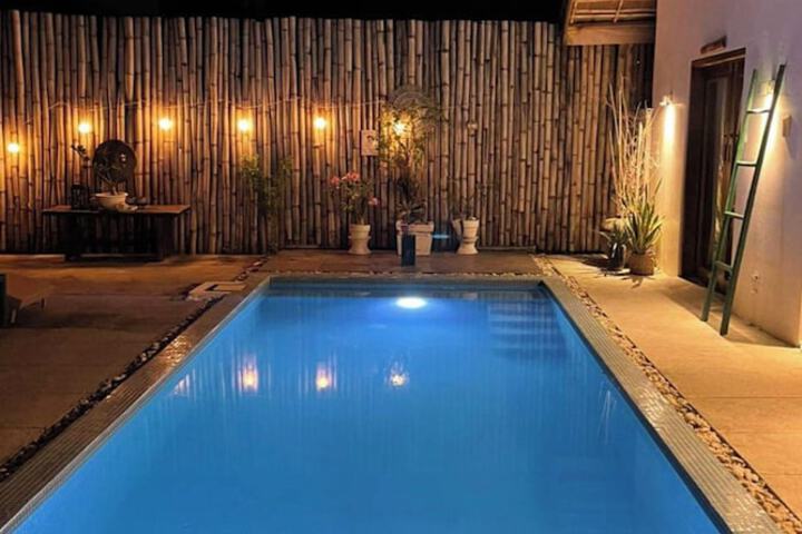 Pool 64 of 87