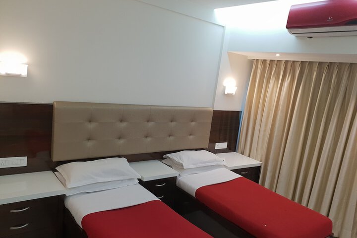 Room 63 of 97