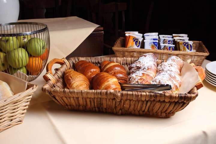 Dining Photos