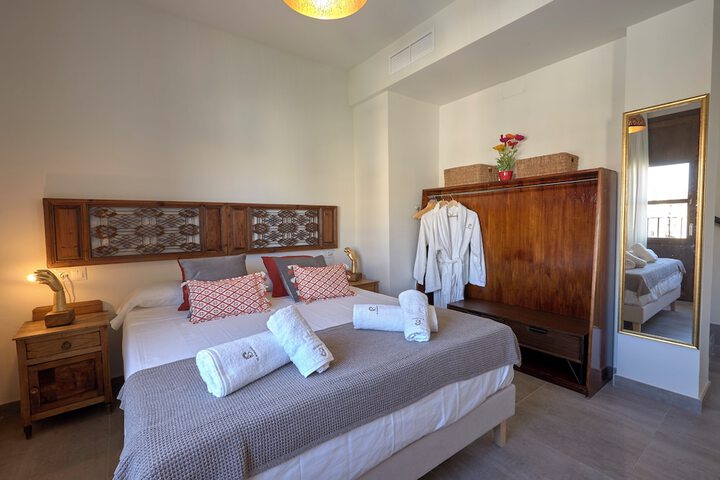 Room 3 of 56