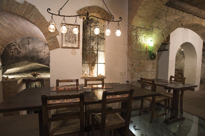 Dining 89 of 114
