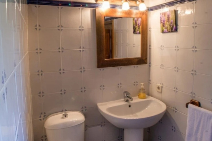 Room 9 of 22