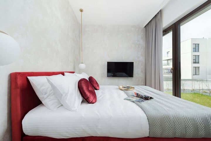 Room 5 of 46