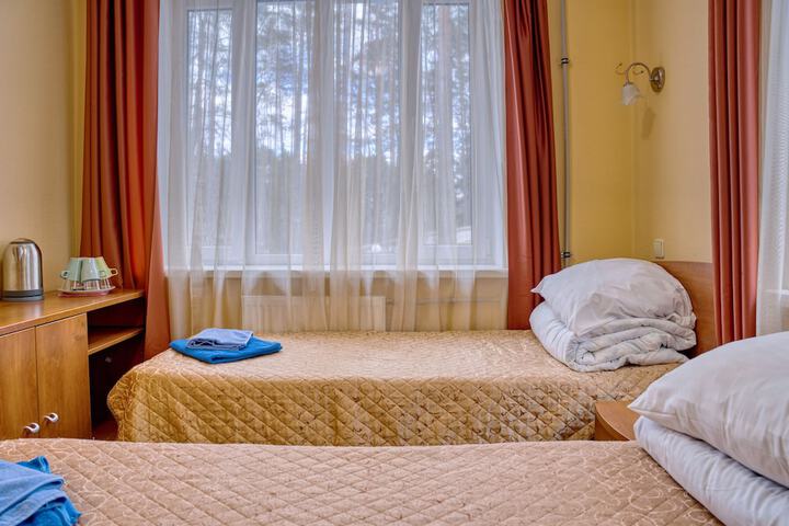 Room 45 of 118