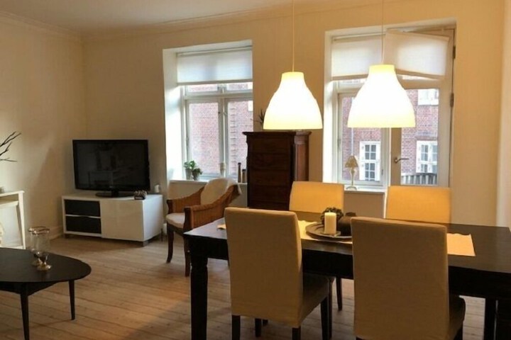 Room 18 of 23