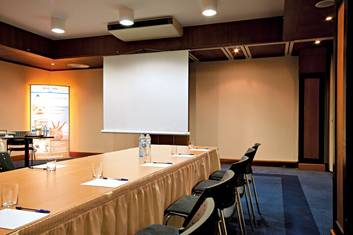 Meeting 39 of 43