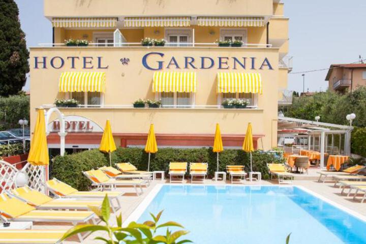Hotel Gardenia & Villa Charme