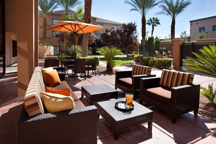 Terrace/Patio 31 of 31