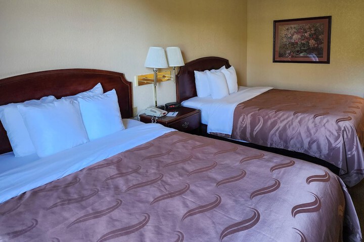 Room 25 of 56