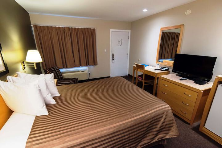 Room 20 of 43