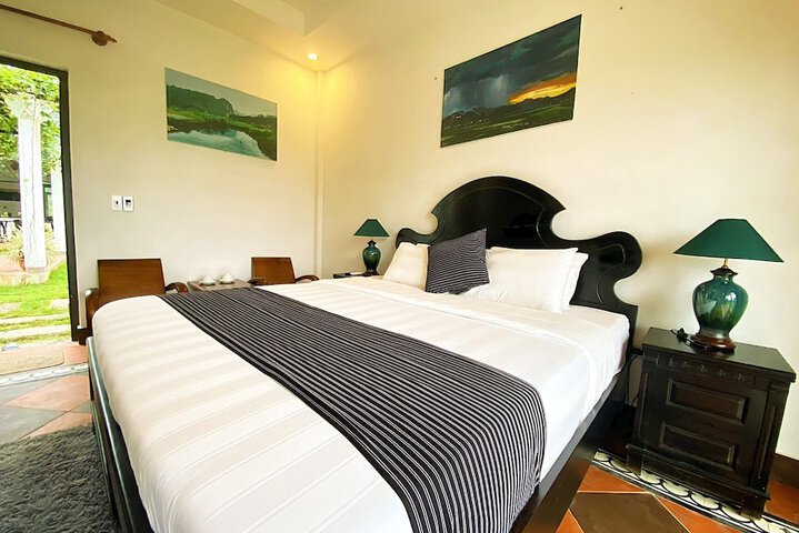 Room 18 of 54