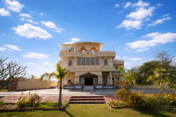 Kothi Lohagarh