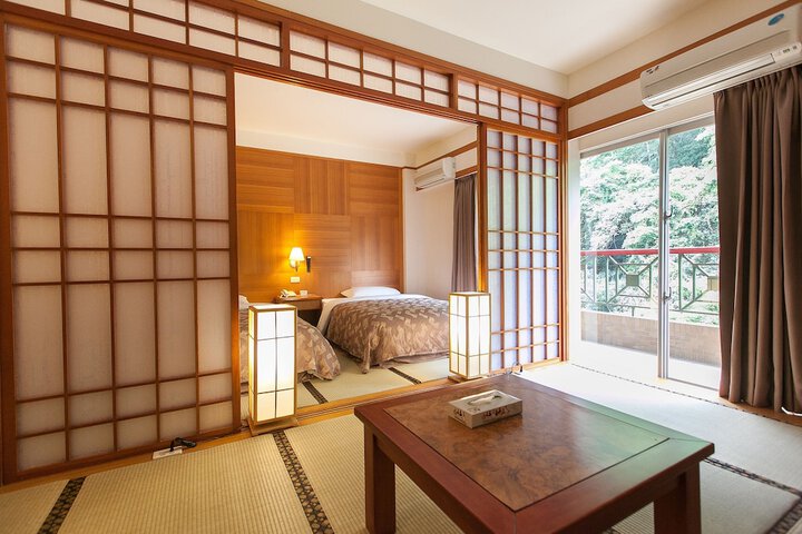Room 5 of 36