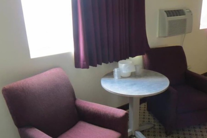 Room 2 of 19