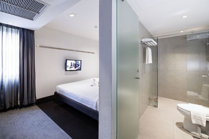 Room 22 of 114