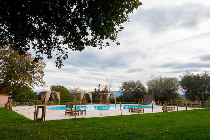 Pool 79 of 123
