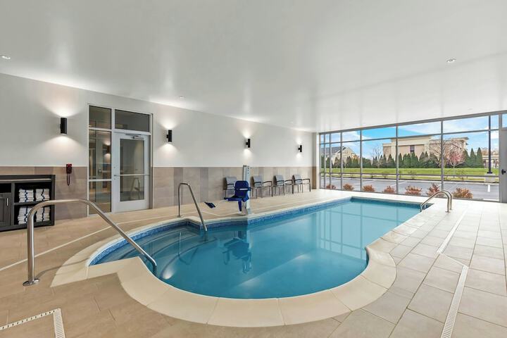 Pool image of Springhill Suites by Marriott Columbus West