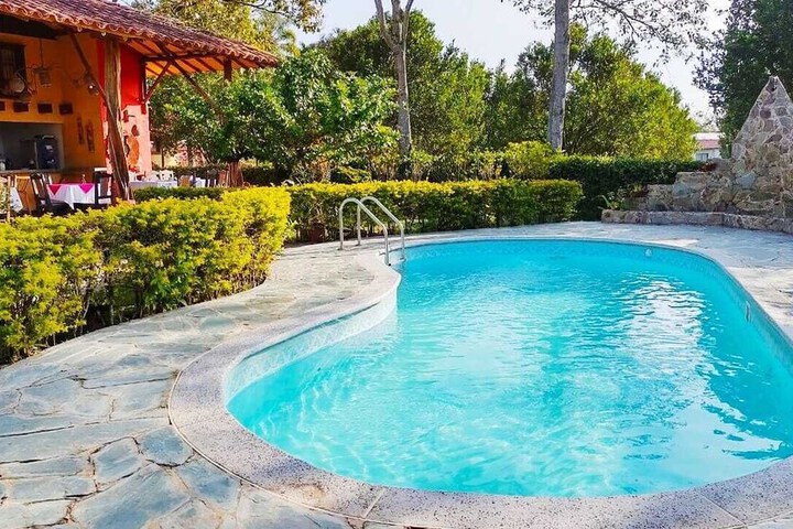 Pool 15 of 26