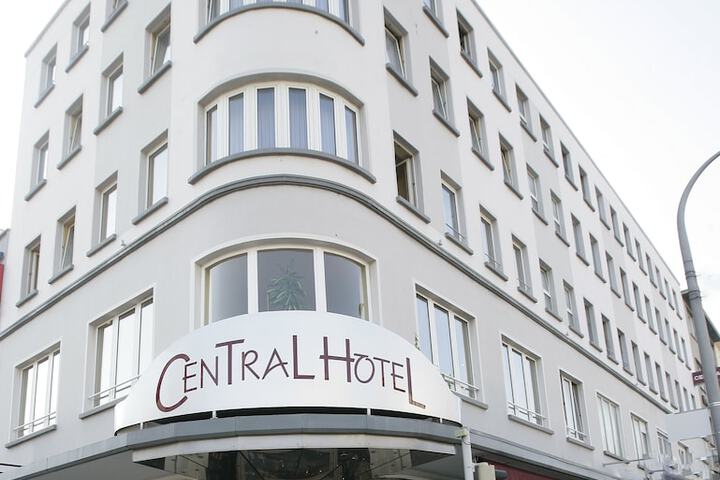 Exterior of Central Hotel
