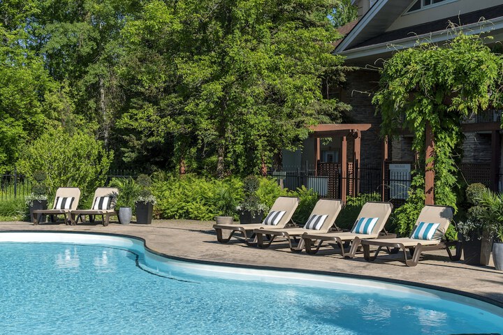 Pool 55 of 88