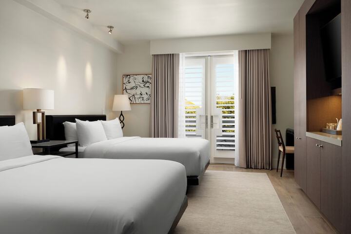 Room 26 of 114