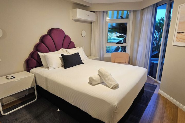 Room 13 of 85