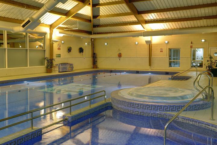 Pool 39 of 85