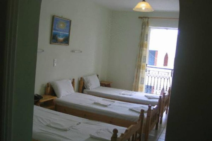 Room 17 of 52